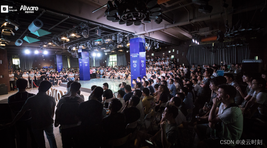  Insert picture description here 